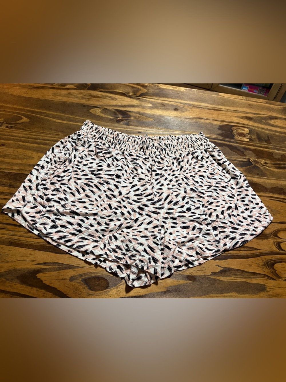 Soma COOL NIGHTS Pajama Shorts black & peach printed size medium
